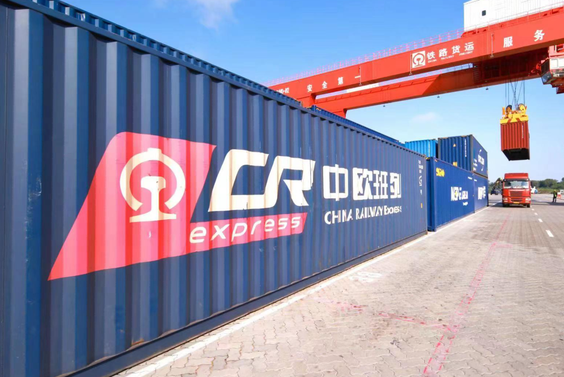 Palapala Hoʻohui Uila + Hoʻolaha: Mālamaʻo Turkiye i ka mākeke e hoʻokaʻawale i ka 