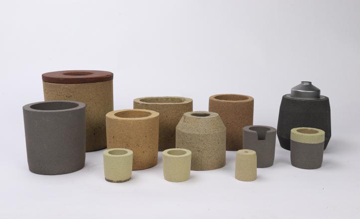 Hoʻolālā i nā dimensions a me nā noi noiʻana o kaʻaoʻao o ke aniani e hōʻike ana i nā hale kūʻai me nāʻano likeʻole o ke aniani